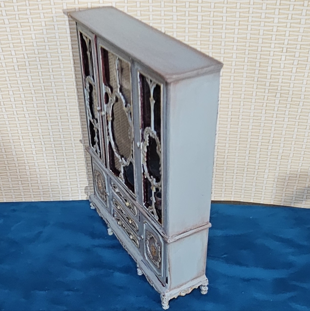 Dollhouse Miniature China Cabinet Bespaq Hand Painted - Picture 4 of 7